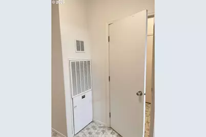 11211 Highway 36, Mapleton, OR 97453 - Photo 27