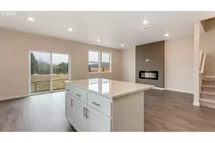 17185 SE Maple Hill Ln, Happy Valley, OR 97086 - Photo 11