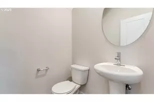 17185 SE Maple Hill Ln, Happy Valley, OR 97086 - Photo 3