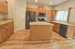 14455 NW Pioneer Park Way, Beaverton, OR 97006 - Photo 9