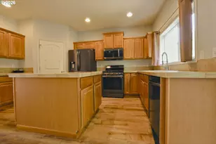 14455 NW Pioneer Park Way, Beaverton, OR 97006 - Photo 7