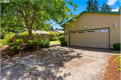 15027 SW Barcelona Way, Beaverton, OR 97007 - Photo 3