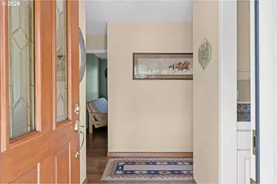12737 NE Cedarbrook Rd, Aurora, OR 97002 - Photo 5