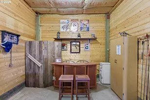 12737 NE Cedarbrook Rd, Aurora, OR 97002 - Photo 39