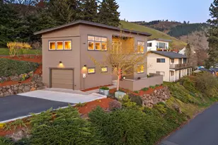 591 NE Grandview Blvd, White Salmon, WA 98672 - Photo 25