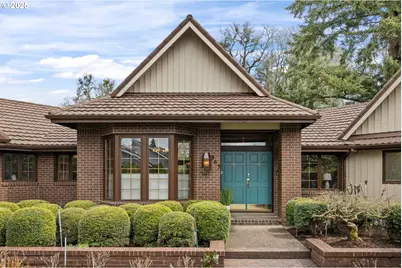 863 Fairway View Dr, Eugene, OR 97401 - Photo 3