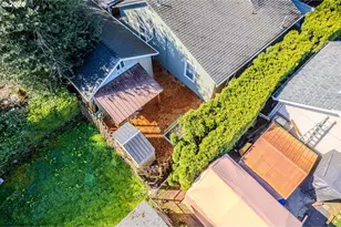 824 NW Mignonette Ave, Gresham, OR 97030 - Photo 39