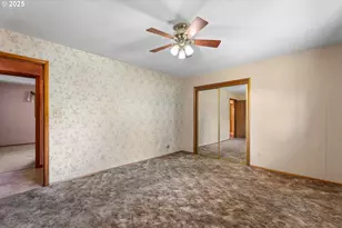 15895 Old Butteville Rd NE, Woodburn, OR 97071 - Photo 17