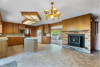 15895 Old Butteville Rd NE, Woodburn, OR 97071 - Photo 5