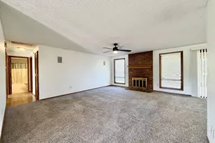 2715 SW 31st St, Gresham, OR 97080 - Photo 9