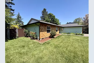 2715 SW 31st St, Gresham, OR 97080 - Photo 29