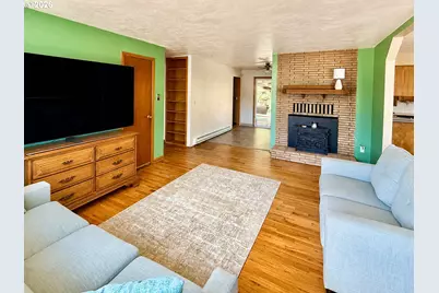 3151 Wayside Ter NE, Salem, OR 97301 - Photo 5