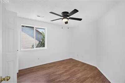 443 NE Lenox St, Hillsboro, OR 97124 - Photo 33