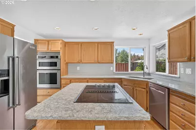 443 NE Lenox St, Hillsboro, OR 97124 - Photo 17