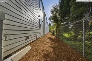 7065 SE 60th Ave, Portland, OR 97206 - Photo 13