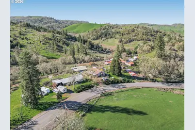 2268 Sunshine Rd, Roseburg, OR 97470 - Photo 5