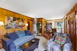 1822 SE 2nd St, Lincoln City, OR 97367 - Photo 9