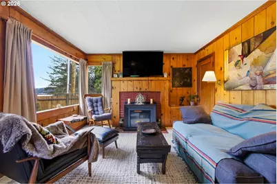 1822 SE 2nd St, Lincoln City, OR 97367 - Photo 7