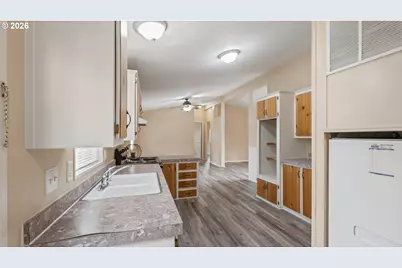14219 NE 18th St #C, Vancouver, WA 98684 - Photo 19