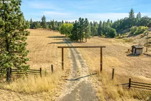 7000 7 Mile Hill Rd, The Dalles, OR 97058 - Photo 35