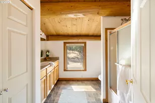 7000 7 Mile Hill Rd, The Dalles, OR 97058 - Photo 21