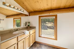 7000 7 Mile Hill Rd, The Dalles, OR 97058 - Photo 23