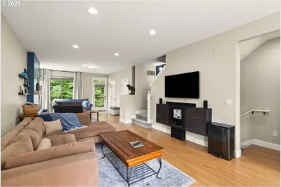 1902 NE 48th Way, Hillsboro, OR 97124 - Photo 9