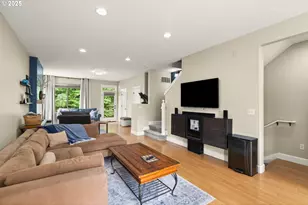 1902 NE 48th Way, Hillsboro, OR 97124 - Photo 9