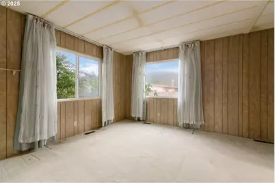 3318 NE Coos St, Newport, OR 97365 - Photo 13