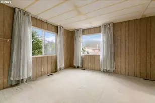 3318 NE Coos St, Newport, OR 97365 - Photo 13