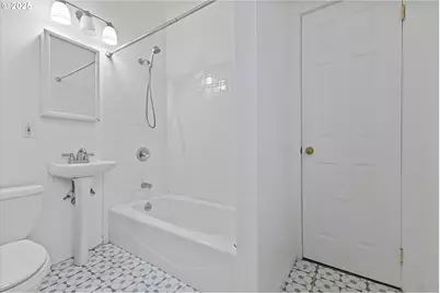 3527 SE Belmont St, Portland, OR 97214 - Photo 27