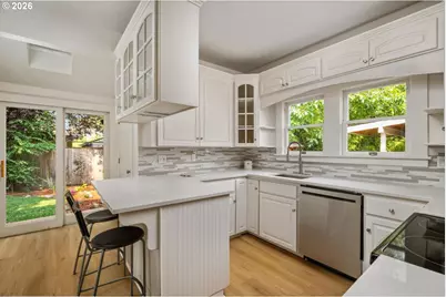 3525 NE 16th Ave, Portland, OR 97212 - Photo 9