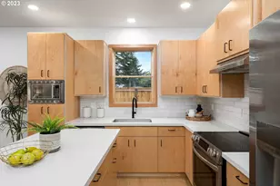 7741 SE Lambert St, Portland, OR 97206 - Photo 9