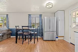 402 Clover St, Aumsville, OR 97325 - Photo 13