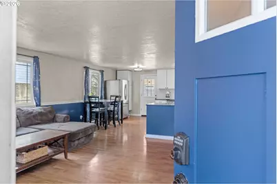 402 Clover St, Aumsville, OR 97325 - Photo 3