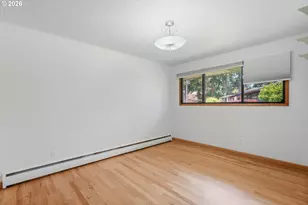 13657 SE Sherman Dr, Portland, OR 97233 - Photo 21