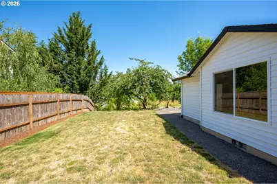 420 E Washington St, Carlton, OR 97111 - Photo 45