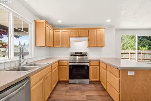 420 E Washington St, Carlton, OR 97111 - Photo 11