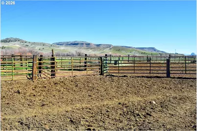 44011/43877 W Hwy 26, Dayville, OR 97825 - Photo 37