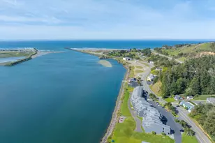 94304 Wedderburn Loop, Gold Beach, OR 97444 - Photo 7