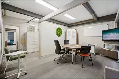 821 NW 16th Ave, Portland, OR 97209 - Photo 13