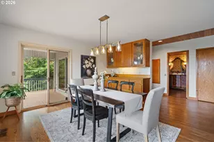 2495 Palisades Crest Dr, Lake Oswego, OR 97034 - Photo 17