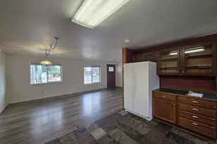 406 W Greenwood St, Enterprise, OR 97828 - Photo 7
