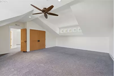 19335 Suncrest Dr, West Linn, OR 97068 - Photo 31