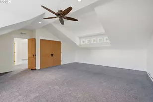 19335 Suncrest Dr, West Linn, OR 97068 - Photo 31