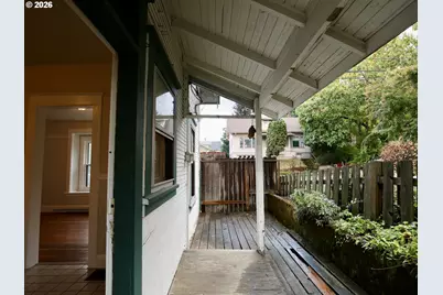1936 SE Oak St, Portland, OR 97214 - Photo 25