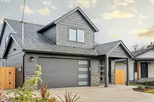 407 S 1st St, Silverton, OR 97381 - Photo 3