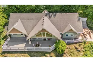 733 Queens Ave, Creswell, OR 97426 - Photo 3