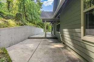 733 Queens Ave, Creswell, OR 97426 - Photo 15