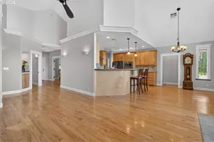 733 Queens Ave, Creswell, OR 97426 - Photo 25